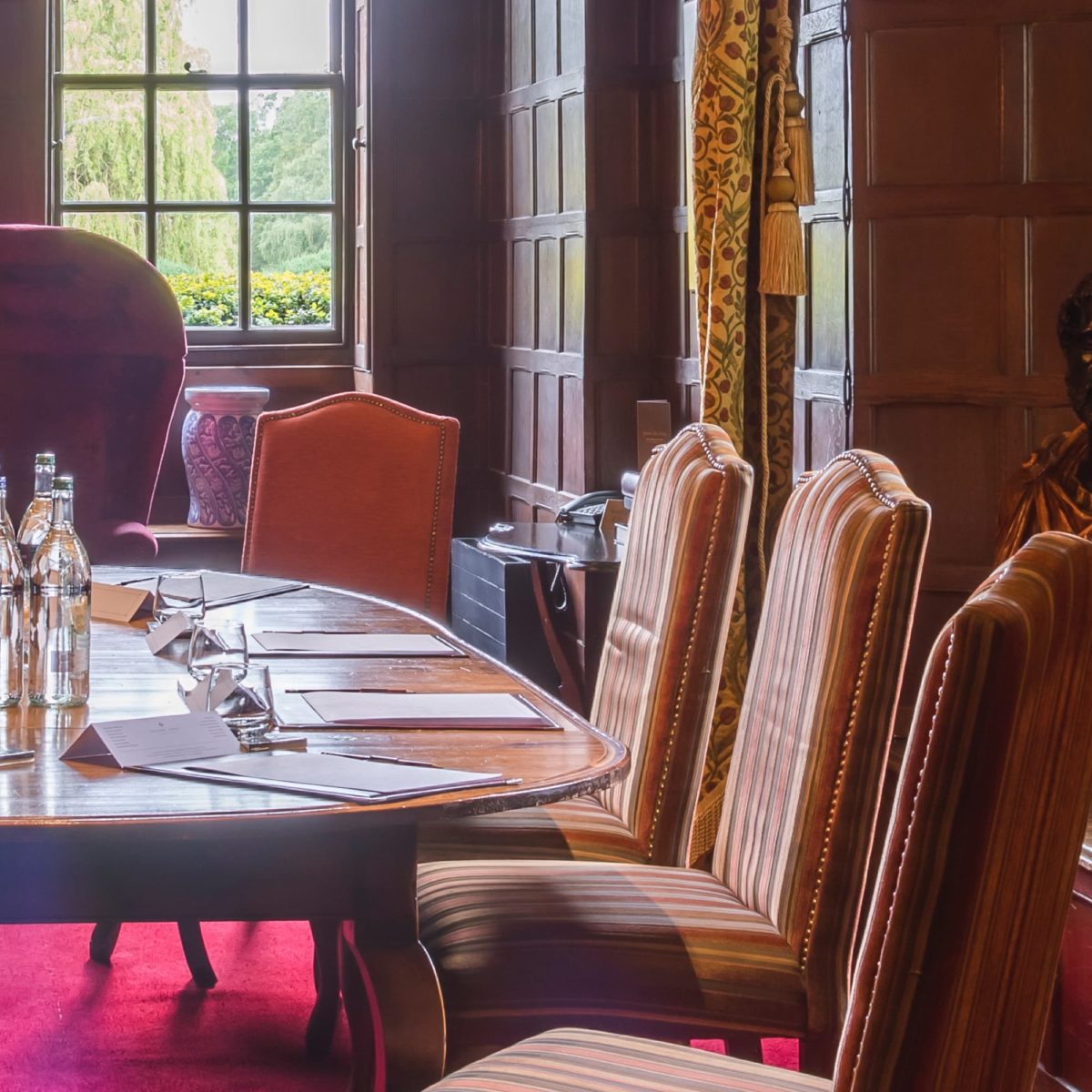 Coombe Abbey Griffin room