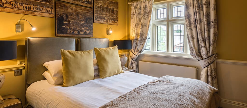 Cost of hotel room at Coombe Abbey